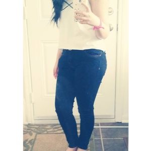 Meet your Posher, Sandy